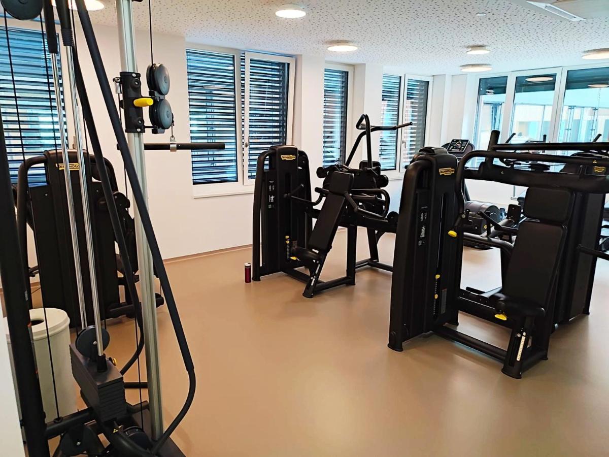 Panorama Apartment Vienna - Free Parking, Sauna & Fitness المظهر الخارجي الصورة